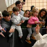 El Papa critica obsesión por la apariencia en las redes sociales
