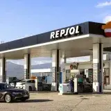 Repsol negocia con EE. UU. y Caracas para proteger sus activos