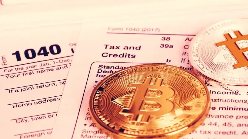 Alertan por cartas falsas del IRS para robar criptomonedas