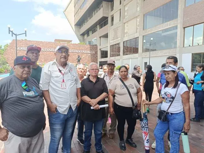 Obreros educacionales en Maracay exigen pago de bono vacacional