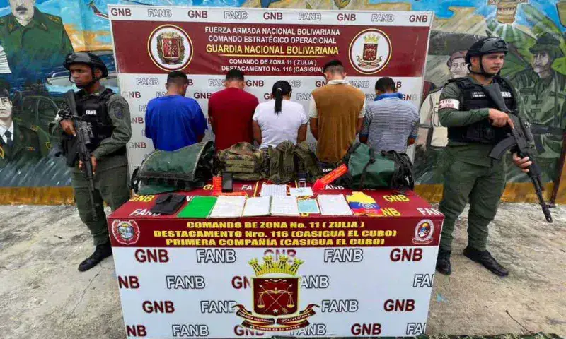 Detienen a 5 supuestos "terroristas" en Jesús María Semprúm