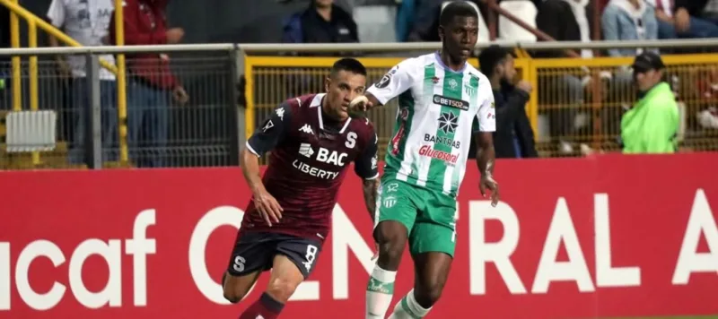 Antigua de Robinson Flores avanzó a semifinales de Copa Centroamericana