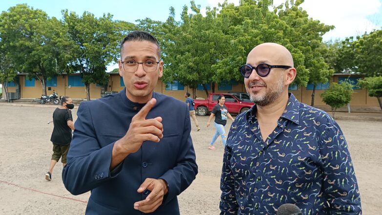Pérez Pirela regresó a Maracaibo y votó en referendum de este 03-D