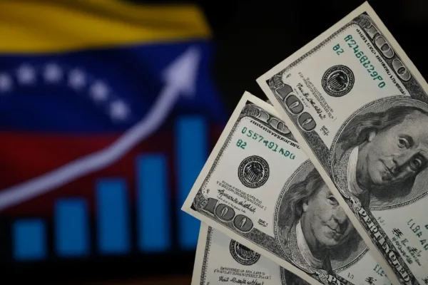 Brecha entre dólar oficial y paralelo alcanza 12,27% el 15/07
