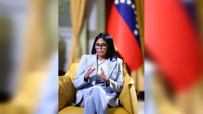 Delcy Rodríguez revisa ascensos militares de este año