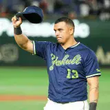 José Osuna batea sobre .300 en Japón