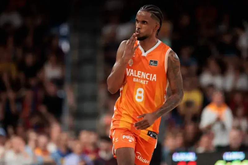 Valencia aplasta al Barça y Jean Montero se consagra MVP de la final