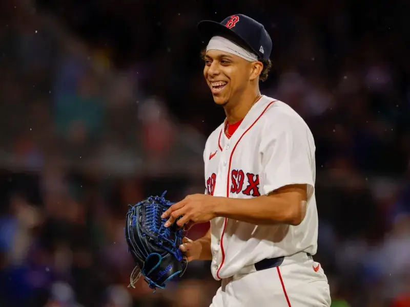 Jedixson Páez brilla y Boston barre a los Cachorros