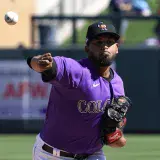Márquez espera no necesitar cirugía