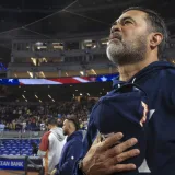 La foto de Ozzie Guillén apoyando a Colombia en la final de la Copa América ante Argentina
