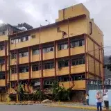 Sismo deja cuatro hospitales de Caracas con daños