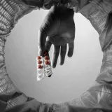Nearly 40% of type 2 diabetes patients stop taking their second-line medication