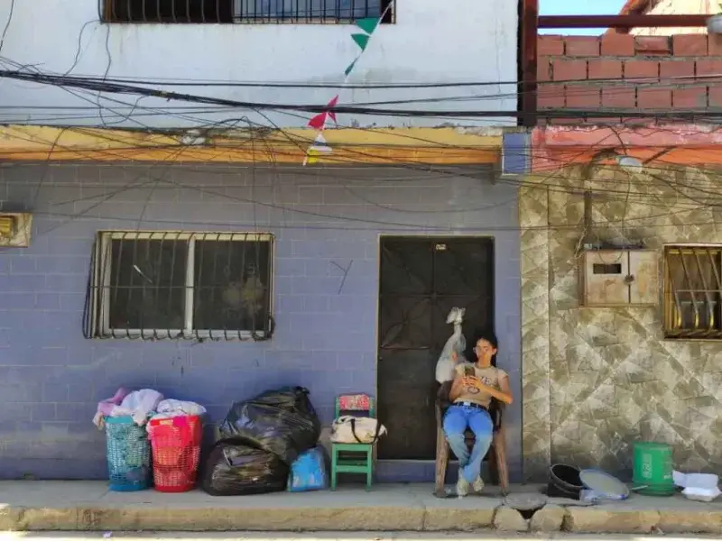 La Guaira: comunidades esperan inspección tras terremotos