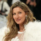 Gisele Used This $34 Brazilian Hair Oil for Her Effortless Met Gala Waves