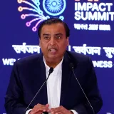 Ambani impulsa IA en llamadas, apps y hogares con Reliance