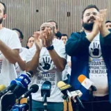 Estudiantes piden incluir "garantías electorales" en negociación