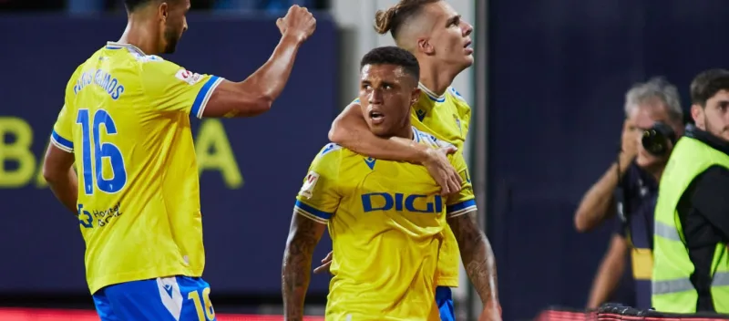Darwin Machís marcó en el empate del Cádiz con el Sevilla