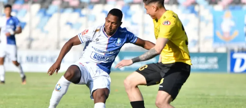 Gol de Luis Guerra ayudó a Antofagasta a seguir en carrera por el ascenso