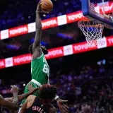 Queta asegura su futuro en Boston con una extensión de cuatro años