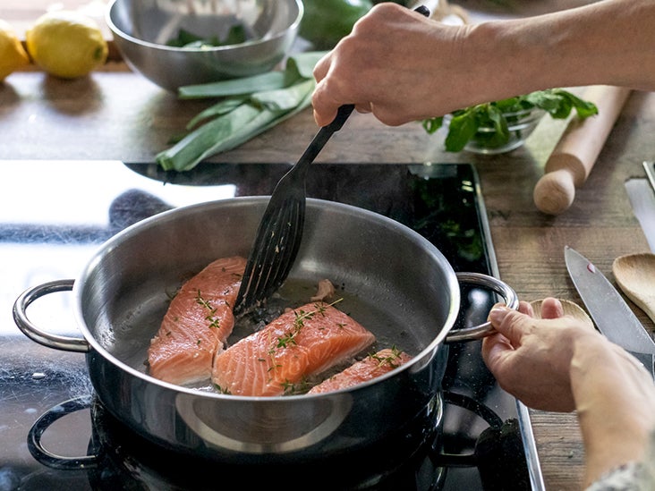 A Mediterranean-based ketogenic diet may help lower Alzheimer's disease risk