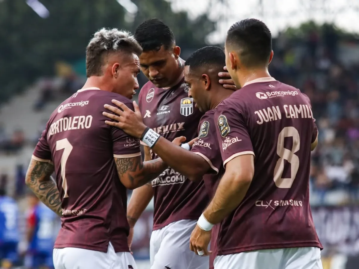 El fútbol venezolano llora y actúa tras los devastadores sismos de junio