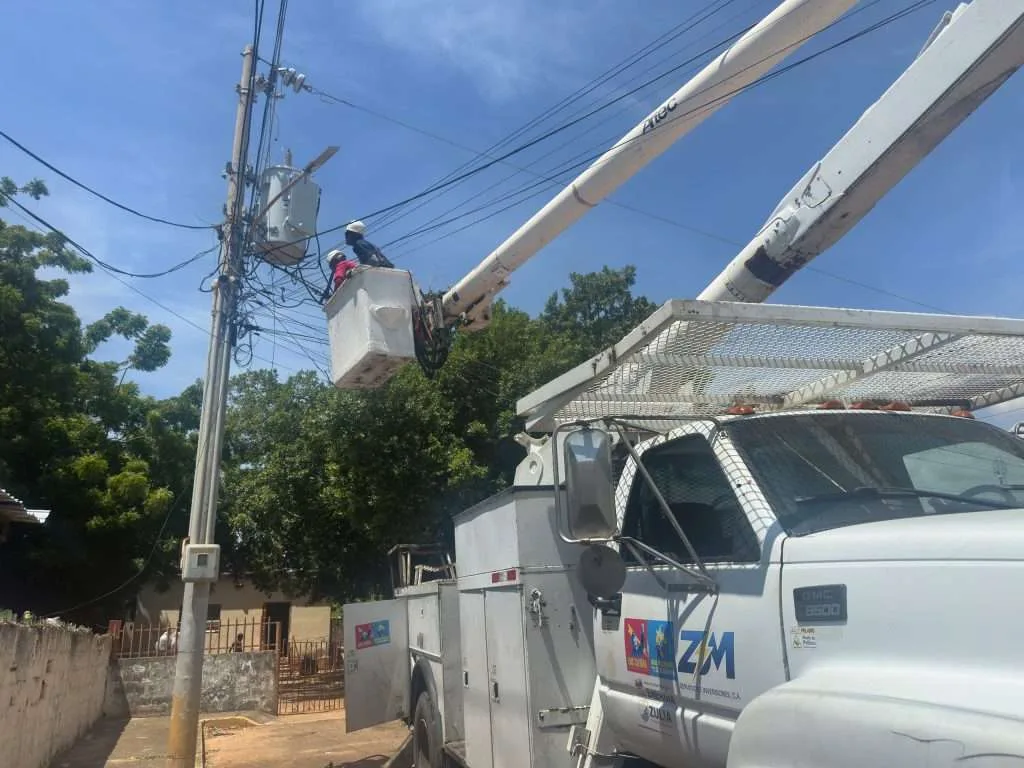 Maracaibo recibe 150 transformadores para 18 parroquias