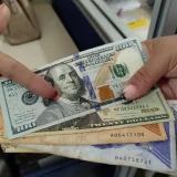 Dólar oficial en Venezuela supera los 600 bolívares y duplica su valor en lo que va de año