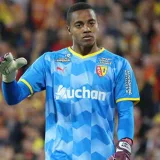 Lens dejó libre a Wuilker Fariñez