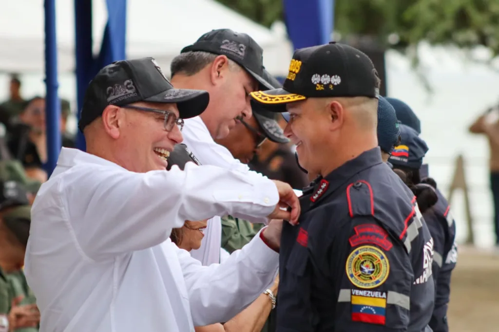 Zulia rindió honores a la Batalla Naval y a víctimas de sismos