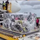 Chef venezolano coordina tres vuelos de ayuda española tras terremotos