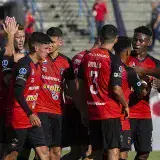 Caracas golea a Angostura y salta al segundo lugar 