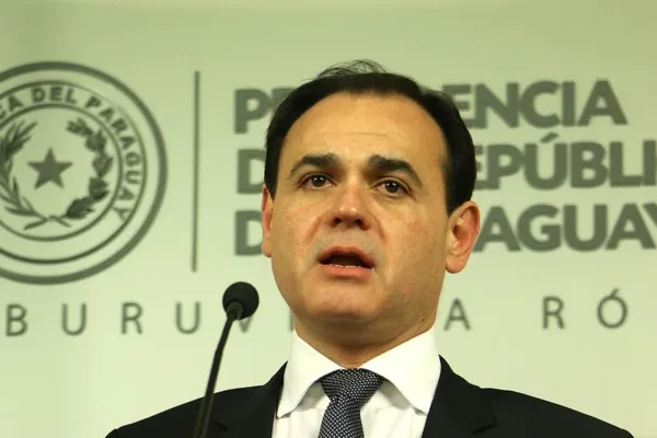 Paraguay reconoce adeudo petrolero con Pdvsa pero objeta intereses