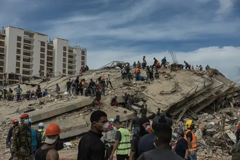 Familiares exigen apoyo en La Guaira para hallar a sus desaparecidos tras los sismos