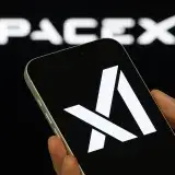 SpaceXAI lanza Grok 4.5, modelo de alta eficiencia