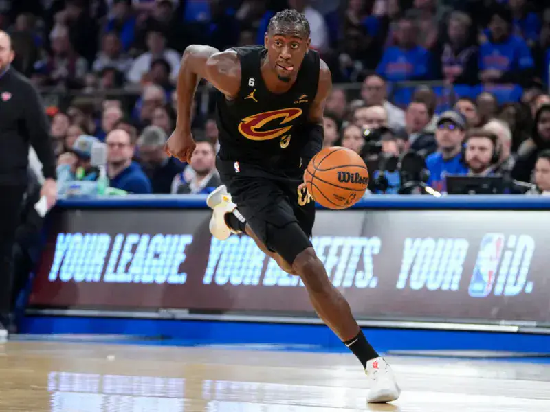 Cavaliers buscan un alero