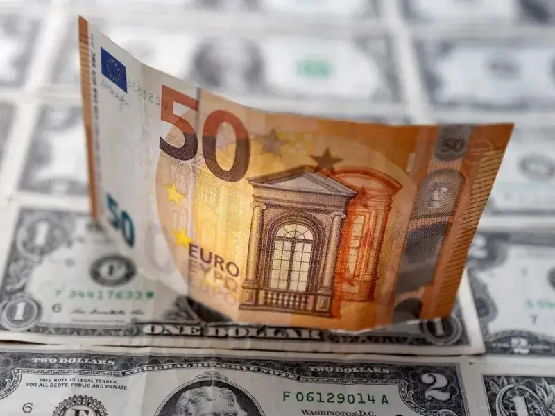 BCV fija el dólar en 732,47 bolívares y el euro en 838,06