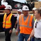 Llegan a La Guaira 20 equipos de EE. UU. para remover escombros