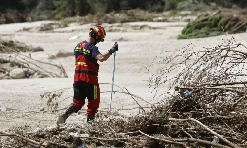 Hallan cuerpos de dos desaparecidos por lluvias torrenciales en España