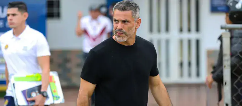 Mineros anunció la salida de Antonio Franco