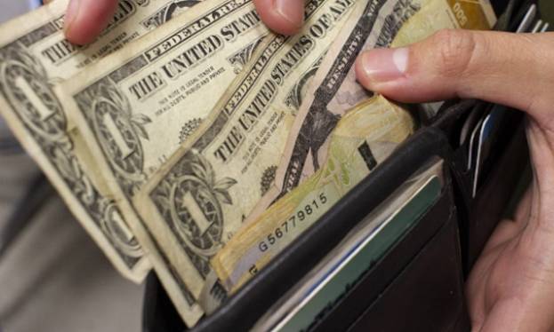 Registran retroceso de 46,33 % en dolarización de depósitos bancarios