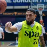 Nelson Palacios afina su novena campaña con Spartans en la LSB