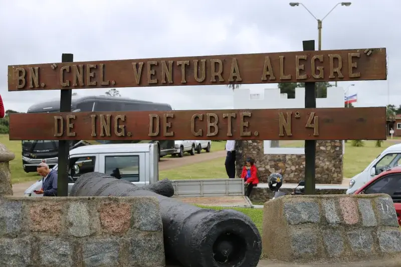 File:Batallon de Ingenieros 4 c.jpg