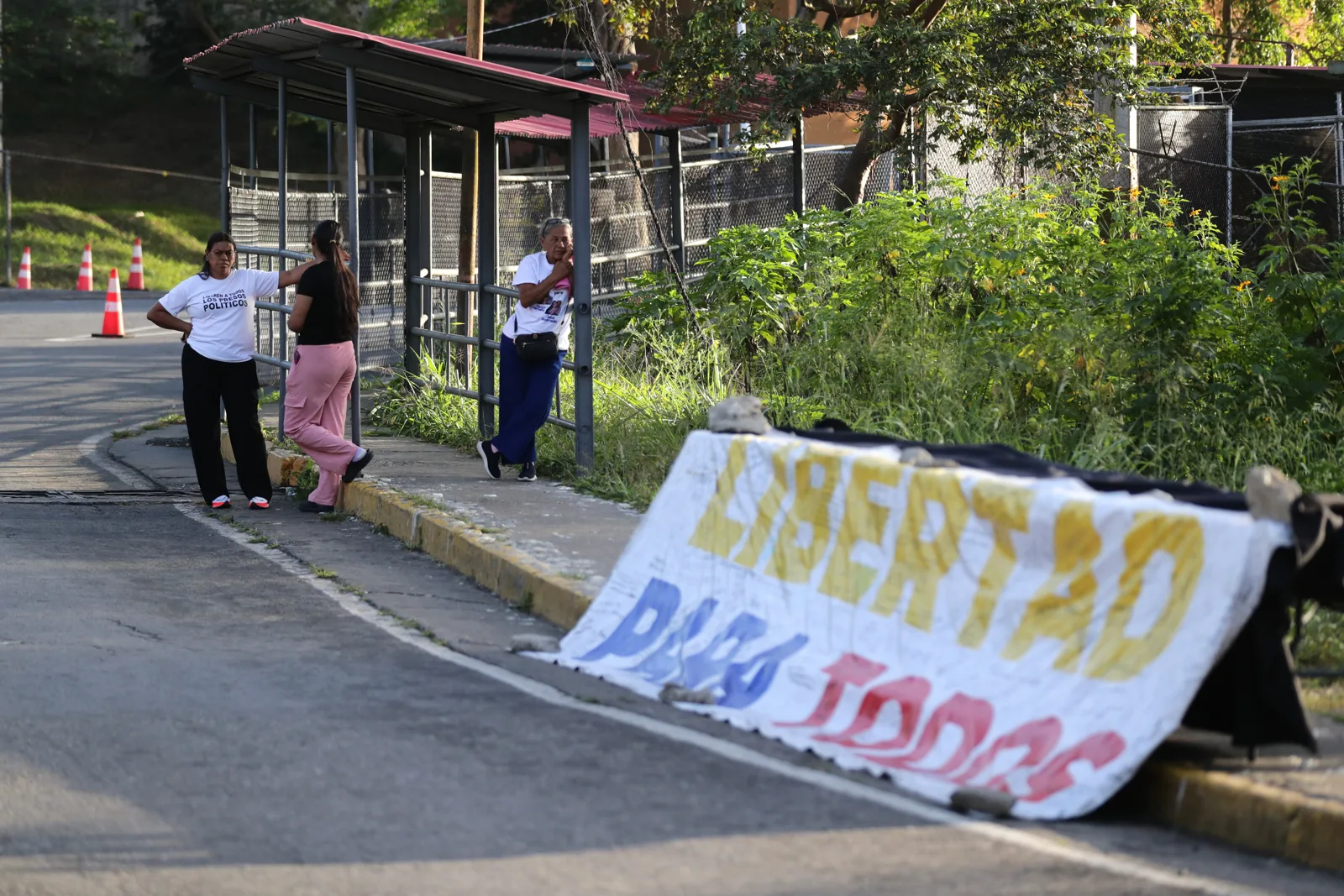 Exigen que la Cruz Roja visite El Rodeo I, Yare y Fuerte Guaicaipuro