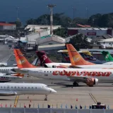 Gobierno impulsará vuelos comerciales hacia Curazao