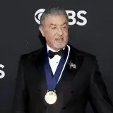 Stallone llega a los 80 entre Rocky, Rambo y nuevos
