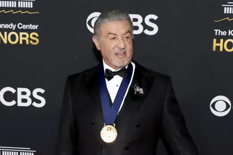 Stallone llega a los 80 entre Rocky, Rambo y nuevos
