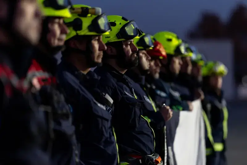 Chile envió 37 rescatistas a Venezuela tras los terremotos
