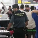 Exfuncionario consular venezolano cae en Madrid con 50 kilos