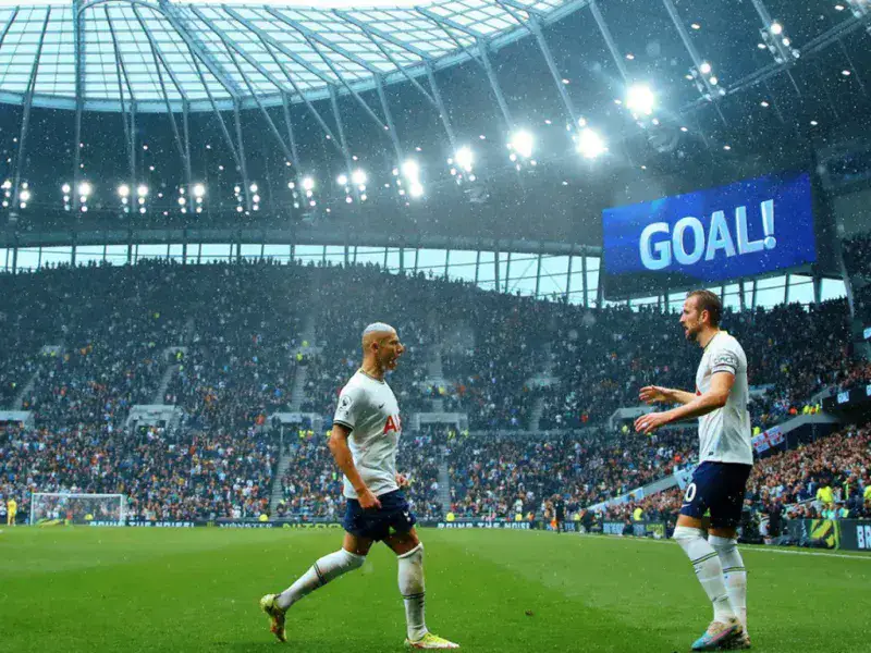 Harry Kane sigue haciendo historia