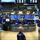 Wall Street sufre fuerte caída tras decisión de la Fed